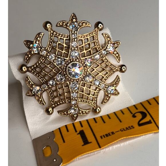 Vintage Monet Rhinestone 6 Pointed Star Brooch - Picture 5 of 5